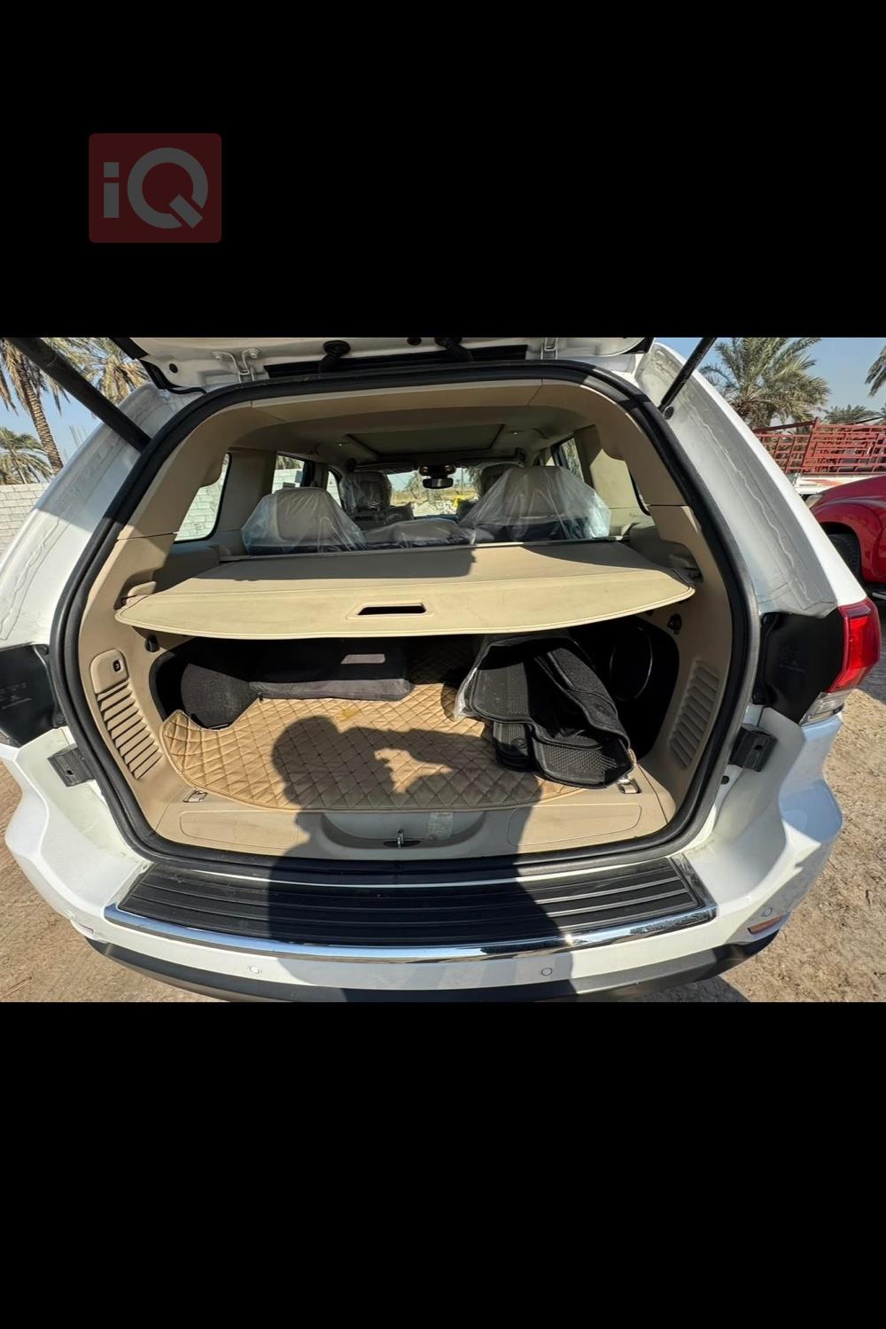 جيب جراند شيروكي